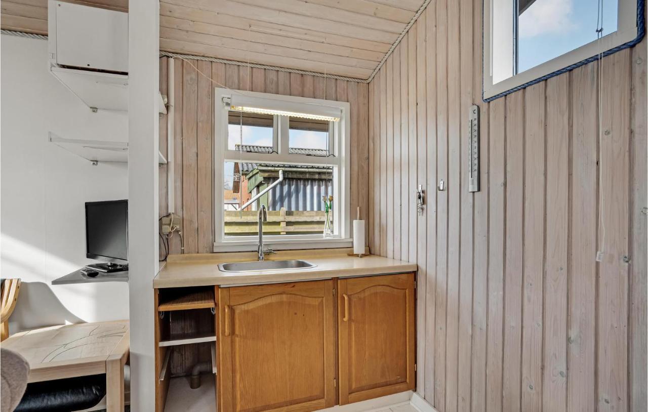 3 Bedroom Lovely Home In Give Uve Exterior photo